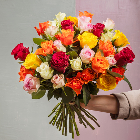 Bouquet de 35 roses multicolores